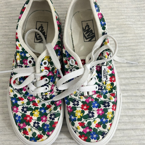 Vans kid shoe bundle - Size 3Y - Picture 7 of 13